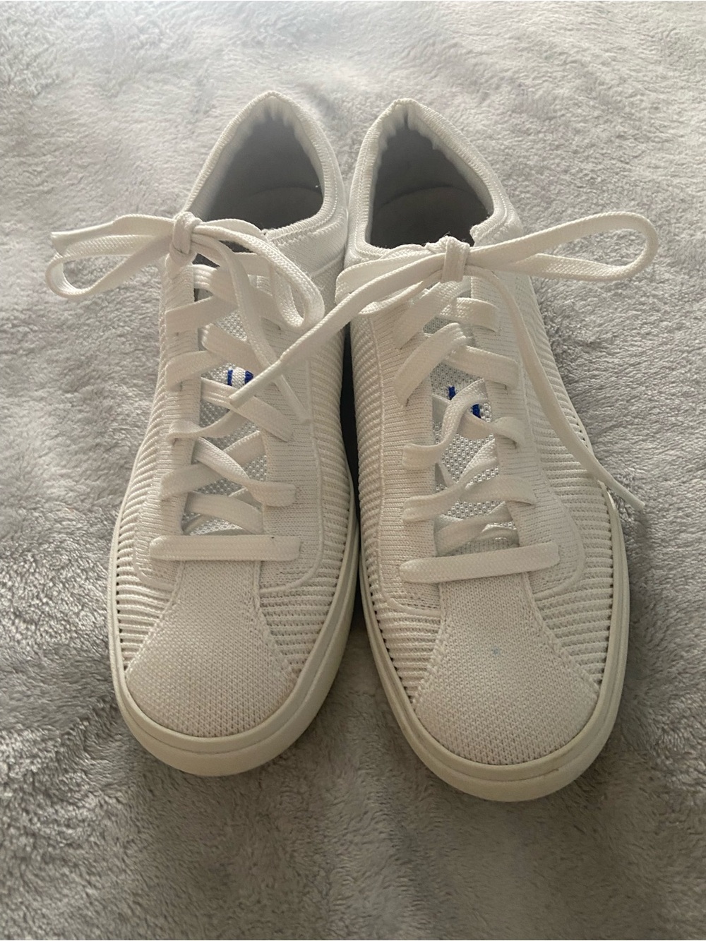 Womens Rothy’s Casual White Knit Lace-Up Sneakers